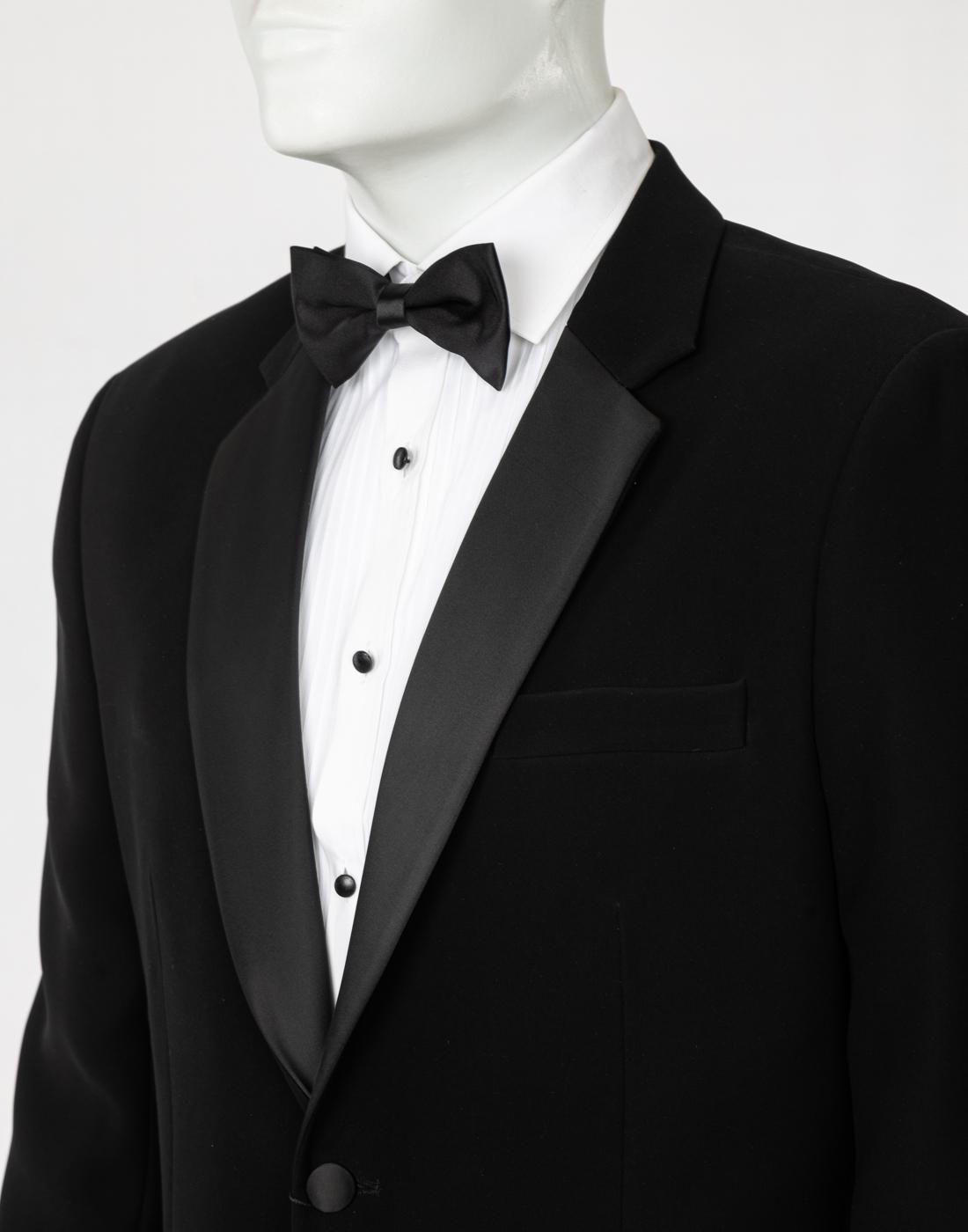 Elegant Tuxedo Suit by gabbana.in