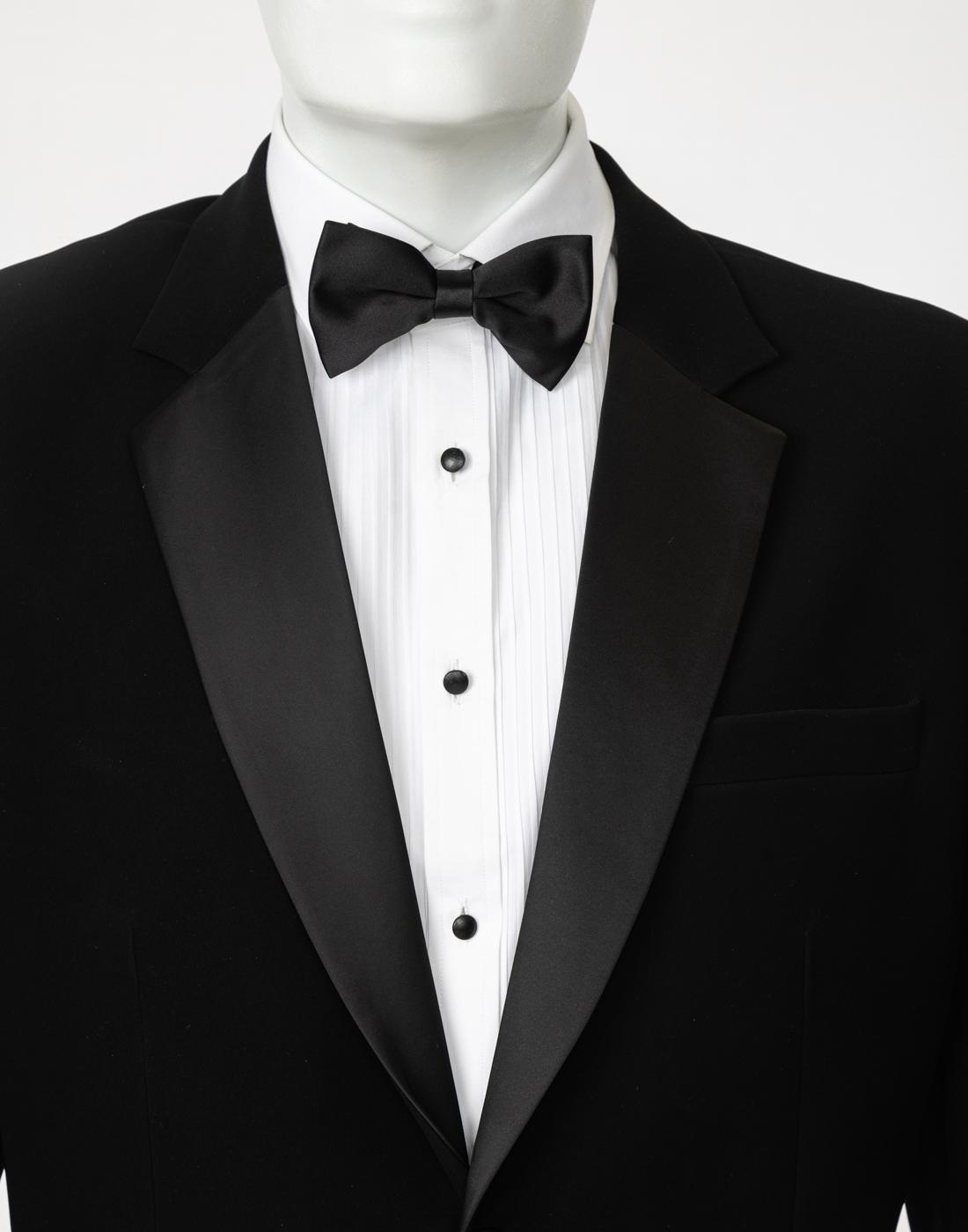 Elegant Tuxedo Suit by gabbana.in